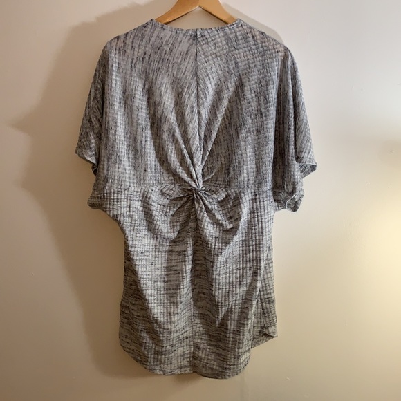 Grey Multi-Colored Short Sleeve Cardigan - Picture 2 of 2